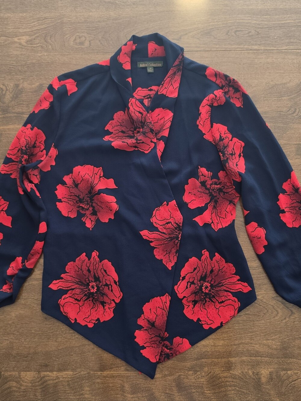 Auline Collection Navy Blouse with Red Floral Print